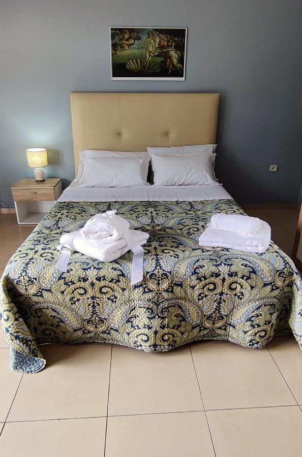 Hospitable Appartment In The Central Park, קסאנטי מראה חיצוני תמונה